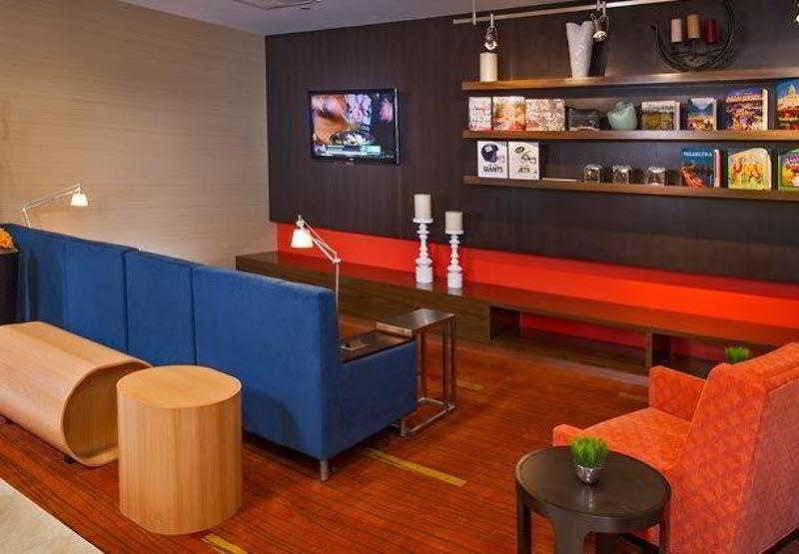 Courtyard By Marriott Secaucus Meadowlands Hotell Eksteriør bilde